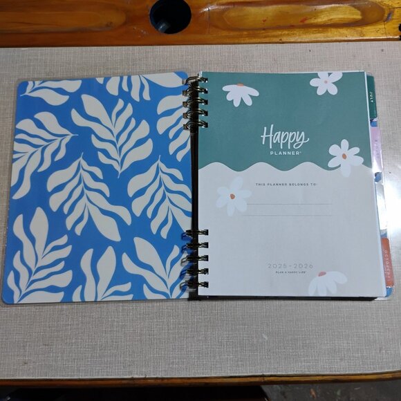 Happy Planner Classic 12-Month Spiral Planner In the Moment Jul 2025 - Jun 2026 - Picture 2 of 7